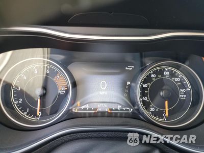 Zdjęcie 9 z 13 samochodu: 2019 JEEP CHEROKEE LIMITED VIN:1C4PJMDX5KD112783 - miniatura