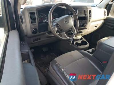 Zdjęcie 8 z 13 samochodu: 2015 NISSAN NV 2500 VIN:1N6BF0LY1FN801313 - miniatura