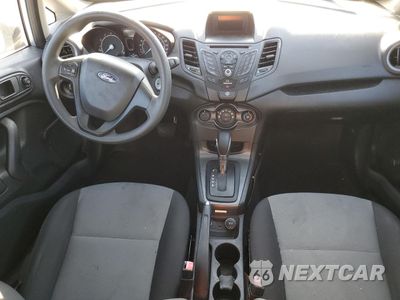 Zdjęcie 8 z 13 samochodu: 2018 FORD FIESTA S VIN:3FADP4AJ0JM143580 - miniatura