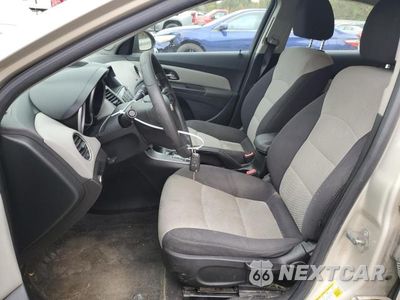 Zdjęcie 7 z 12 samochodu: 2013 CHEVROLET CRUZE LS VIN:1G1PA5SH3D7285794 - miniatura