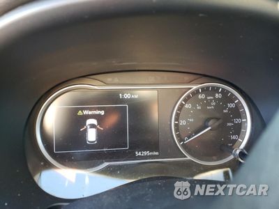Zdjęcie 9 z 13 samochodu: 2019 NISSAN KICKS S VIN:3N1CP5CU0KL561294 - miniatura
