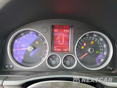 Zdjęcie 9 z 12 samochodu: 2006 VOLKSWAGEN NEW GTI VIN:WVWEV71K36W108439 - miniatura