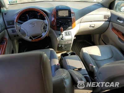 Zdjęcie 8 z 13 samochodu: 2010 TOYOTA SIENNA XLE VIN:5TDYK4CC9AS308423 - miniatura