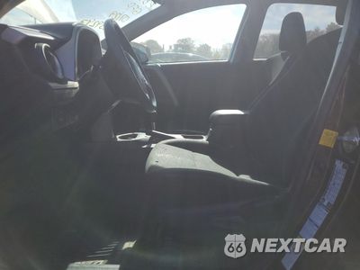Zdjęcie 7 z 13 samochodu: 2018 TOYOTA RAV4 LE VIN:2T3BFREV9JW715212 - miniatura
