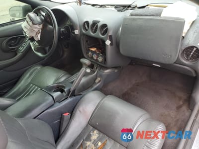 Zdjęcie 8 z 14 samochodu: 1999 PONTIAC FIREBIRD VIN:2G2FS22KXX2235243 - miniatura