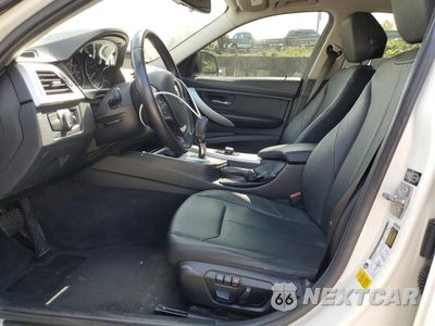 Zdjęcie 7 z 14 samochodu: 2013 BMW 328 I VIN:WBA3A5C55DF603699 - miniatura