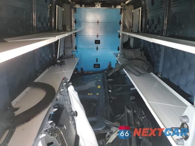 Zdjęcie 10 z 14 samochodu: 2023 RIVIAN EDV 700 VIN:7FCEHEB73PN007392 - miniatura