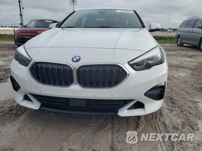 Piąte zdjęcie samochodu w środku: 2021 BMW 228XI VIN:WBA73AK08M7G68943 - miniatura