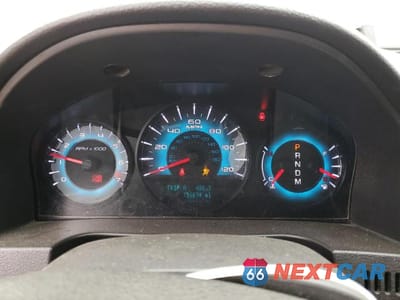 Zdjęcie 9 z 12 samochodu: 2011 FORD FUSION VIN:3FAHP0HG3BR202503 - miniatura