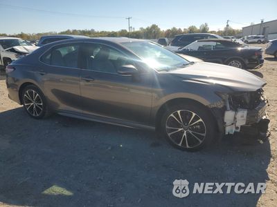 Czwarte zdjęcie samochodu z boku: 2019 TOYOTA CAMRY L VIN:4T1B11HK0KU692947 - miniatura