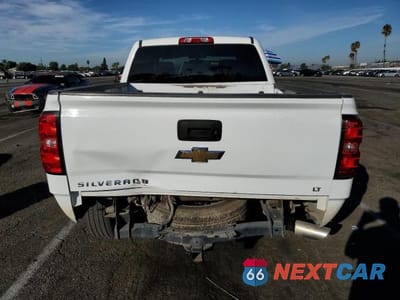 Zdjęcie 6 z 13 samochodu: 2018 CHEVROLET SILVERADO C1500 LT VIN:3GCPCRECXJG538151 - miniatura