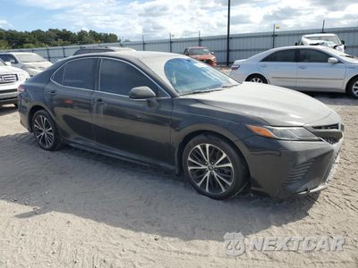 Czwarte zdjęcie samochodu z boku: 2020 TOYOTA CAMRY SE VIN:4T1M11AK3LU879040 - miniatura