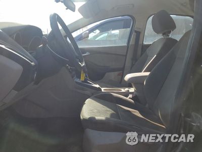 Zdjęcie 7 z 12 samochodu: 2014 FORD FOCUS SE VIN:1FADP3K20EL192500 - miniatura