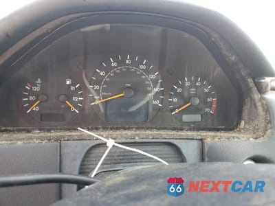 Zdjęcie 9 z 13 samochodu: 2001 MERCEDES-BENZ E 320 4MATIC VIN:WDBJH82J71X054047 - miniatura