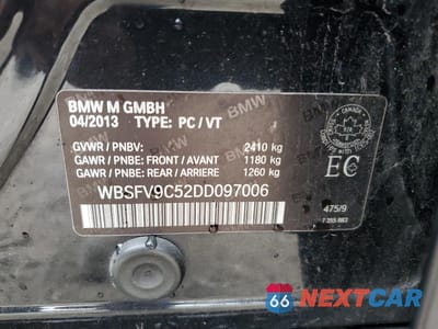 Zdjęcie 12 z 12 samochodu: 2013 BMW M5 VIN:WBSFV9C52DD097006 - miniatura