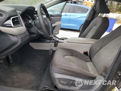 Zdjęcie 7 z 12 samochodu: 2018 TOYOTA CAMRY L VIN:4T1B11HK6JU540413 - miniatura
