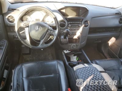 Zdjęcie 8 z 14 samochodu: 2015 HONDA PILOT TOURING VIN:5FNYF4H94FB026882 - miniatura