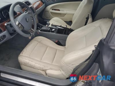 Zdjęcie 7 z 13 samochodu: 2008 JAGUAR XKR VIN:SAJWA44C989B23634 - miniatura