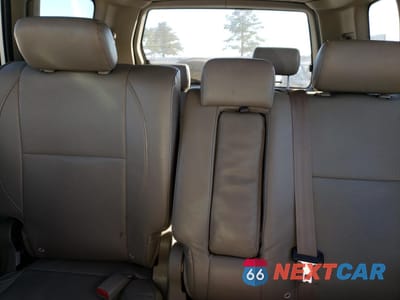Zdjęcie 10 z 14 samochodu: 2005 SUZUKI XL7 EX VIN:JS3TX92V954106311 - miniatura
