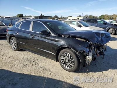 Czwarte zdjęcie samochodu z boku: 2021 HYUN SONATA HYB VIN:KMHL34JJ7MA020163 - miniatura
