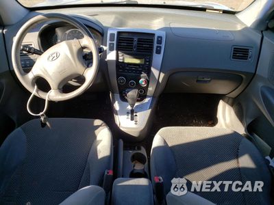Zdjęcie 8 z 13 samochodu: 2006 HYUNDAI TUCSON GLS VIN:KM8JN72D96U384856 - miniatura