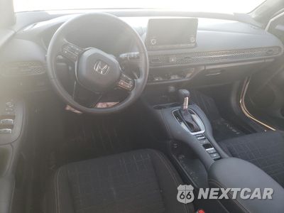 Zdjęcie 8 z 14 samochodu: 2025 HONDA HR-V SPORT VIN:3CZRZ1H53SM711771 - miniatura