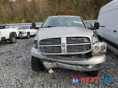 Piąte zdjęcie samochodu w środku: 2006 DODGE RAM 3500 VIN:3D7MX49C86G270976 - miniatura