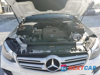 Zdjęcie 11 z 12 samochodu: 2019 MERCEDES-BENZ GLC 300 VIN:WDC0G4JBXKV146537 - miniatura