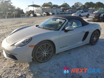 2024 PORSCHE BOXSTER BASE WP0CA2A86RK205446 - główne zdjęcie licytacji z USA - miniatura