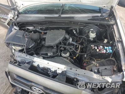 Zdjęcie 13 z 14 samochodu: 2011 TOYOTA TACOMA VIN:5TFNX4CNXBX003739 - miniatura