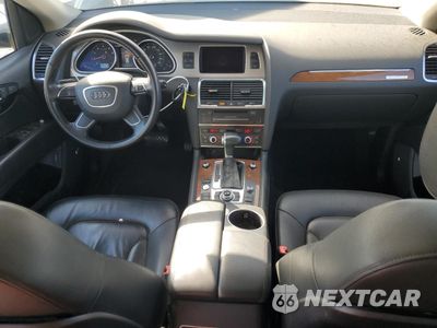 Zdjęcie 8 z 13 samochodu: 2014 AUDI Q7 PREMIUM PLUS VIN:WA1LGAFE0ED013603 - miniatura
