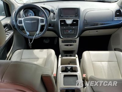 Zdjęcie 8 z 14 samochodu: 2011 CHRYSLER TOWN & COUNTRY TOURING L VIN:2A4RR8DG9BR789268 - miniatura