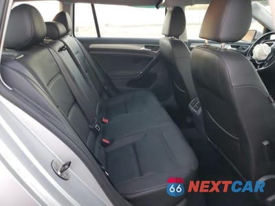 Zdjęcie 11 z 13 samochodu: 2016 VOLKSWAGEN GOLF SPORTWAGEN S VIN:3VWC17AU0GM522832 - miniatura