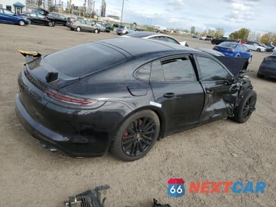 Trzecie zdjęcie samochodu z tyłu: 2020 PORSCHE PANAMERA GTS VIN:WP0AG2A79LL145144 - miniatura