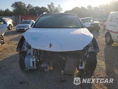 Piąte zdjęcie samochodu w środku: 2018 HYUNDAI SANTA FE SPORT VIN:5XYZWDLA8JG512019 - miniatura