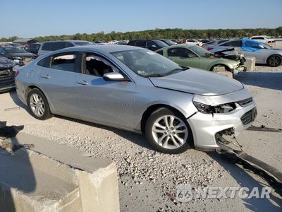 Czwarte zdjęcie samochodu z boku: 2017 CHEVROLET MALIBU LT VIN:1G1ZE5ST2HF161903 - miniatura
