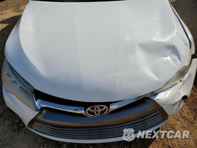 Zdjęcie 11 z 12 samochodu: 2015 TOYOTA CAMRY LE VIN:4T1BF1FKXFU080118 - miniatura