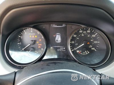 Zdjęcie 9 z 12 samochodu: 2018 NISSAN ROGUE SPORT S VIN:JN1BJ1CP4JW102603 - miniatura