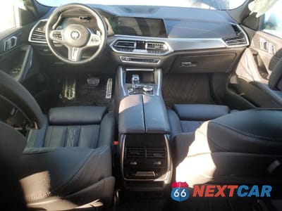 Zdjęcie 8 z 13 samochodu: 2022 BMW X6 XDRIVE40I VIN:5UXCY6C09N9L63726 - miniatura