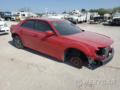 Czwarte zdjęcie samochodu z boku: 2015 CHRYSLER 300 S VIN:2C3CCABGXFH760661 - miniatura