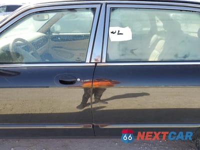 Zdjęcie 12 z 13 samochodu: 2001 JAGUAR XJ8 VIN:SAJDA14C51LF32650 - miniatura