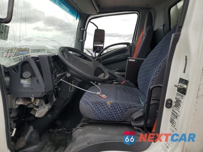 Zdjęcie 7 z 14 samochodu: 2023 ISUZU NRR VIN:JALE5W166P7304382 - miniatura