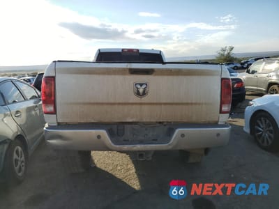 Zdjęcie 6 z 12 samochodu: 2012 DODGE RAM 2500 LARAMIE VIN:3C6UD5KL2CG177473 - miniatura