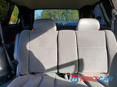 Zdjęcie 10 z 15 samochodu: 2005 DODGE GRAND CARAVAN SE VIN:1D4GP24RX5B292320 - miniatura