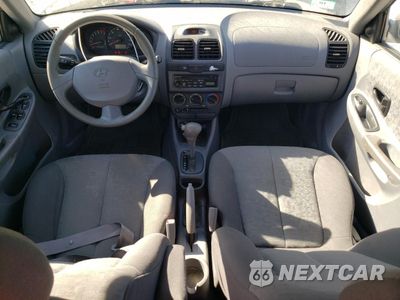 Zdjęcie 8 z 12 samochodu: 2005 HYUNDAI ACCENT GL VIN:KMHCG45C75U595637 - miniatura