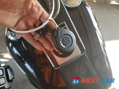 Zdjęcie 8 z 9 samochodu: 2014 HARLEY-DAVIDSON FLSTFB FATBOY LO VIN:5HD1JNVA4EB012834 - miniatura