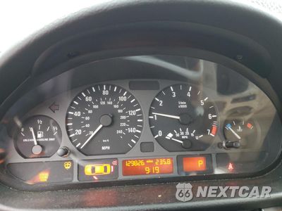 Zdjęcie 9 z 12 samochodu: 2003 BMW 325 I VIN:WBAET37403NJ33997 - miniatura