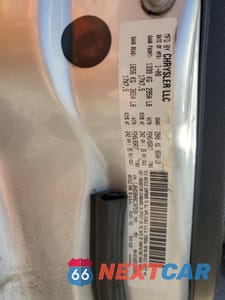 Zdjęcie 16 z 16 samochodu: 2008 JEEP COMMANDER LIMITED VIN:1J8HG58N08C187528 - miniatura