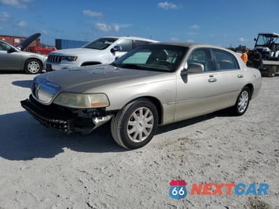 2009 LINCOLN TOWN CAR SIGNATURE LIMITED 2LNHM82V29X602293 - główne zdjęcie licytacji z USA - miniatura