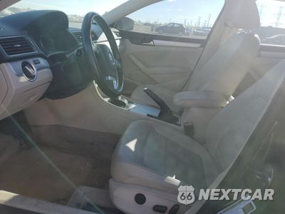 Zdjęcie 7 z 14 samochodu: 2012 VOLKSWAGEN PASSAT SE VIN:1VWBH7A36CC109761 - miniatura